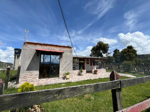 CASA CAMPESTRE PARA CONECTAR CON LA NATURALEZA