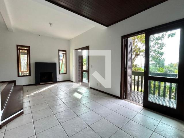 Casa, Canto da Lagoa, 5 Quartos, 250 m2 Florianópolis