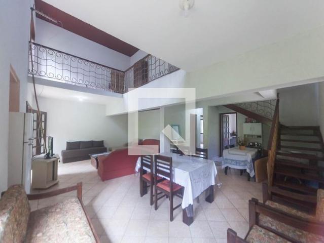 Casa, Canto das Águas, 3 Quartos, 240 m2 Nova Lima