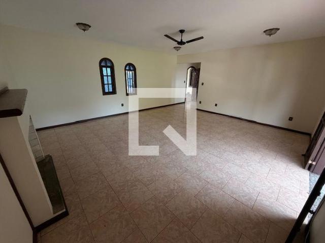 Casa, Castelânea, 4 Quartos, 500 m2 Petrópolis