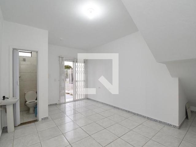 Casa, Capão da Imbuia, 1 Quarto, 22 m2 Pinhais