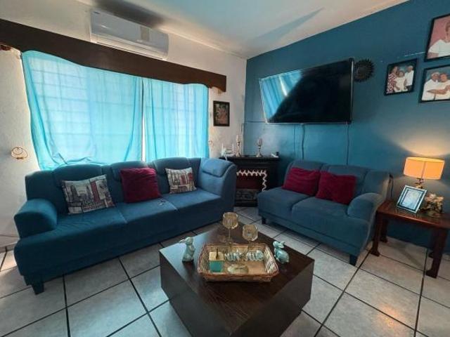 Casa Carmen Serdán 322, Zona Centro, 89000 Tampico, Tamps