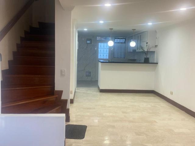 CASA Carrera 14c #157 45, Barrancas, Bogotá