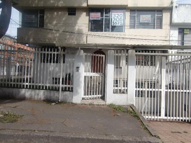 CASA carrera 21#160 05, El Toberín, Bogotá