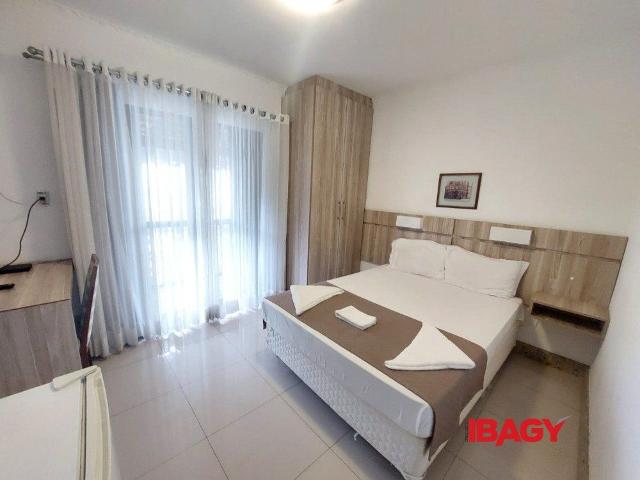 Casa Carvoeira 328m²
