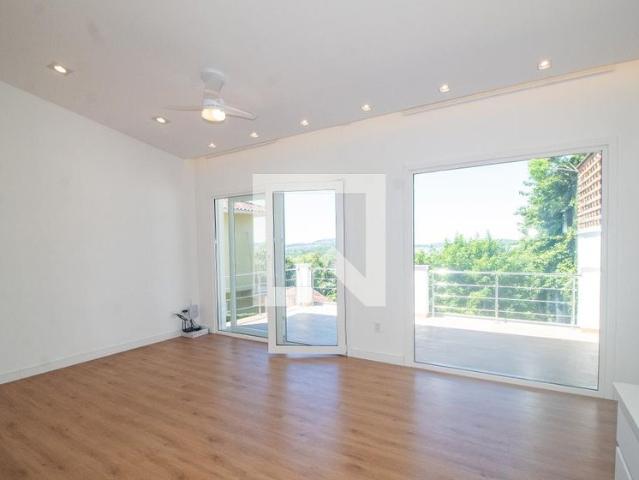 Casa, Cavalhada, 2 Quartos, 100 m2 Porto Alegre
