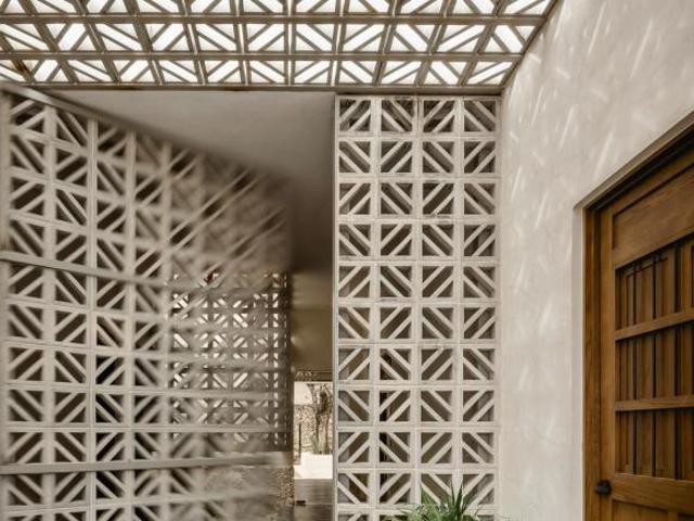Casa Celosía / 1000 Celosías en el corazón de Mérida