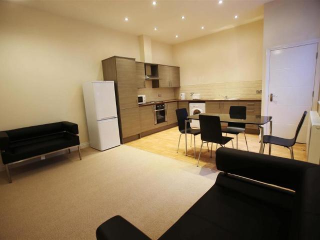 Casa Central, North Street East 4 bed apartment to rent £2,085 pcm £481 pw
