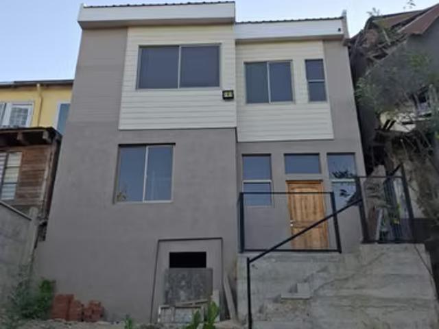 Casa central remodelada | 5 dormitorios por 7100.00 en Quilpué