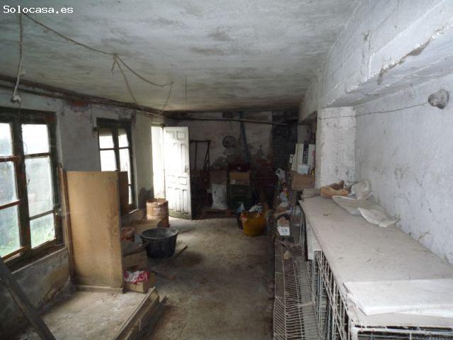 Casa céntrica en Cacabelos, a 50 mtr de la plaza del Ayuntamiento