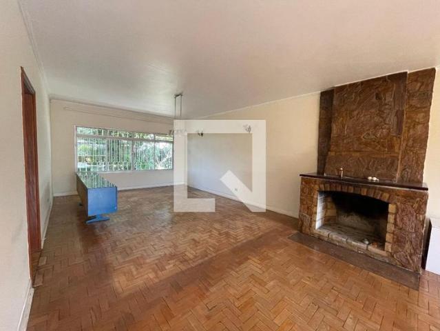 Casa, Centro, 2 Quartos, 890 m2 Cotia