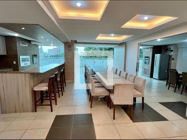 Casa, Centro, 1 Quarto, 33 m2 Curitiba