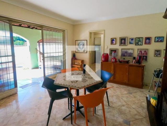 Casa, Centro, 2 Quartos, 360 m2 Betim