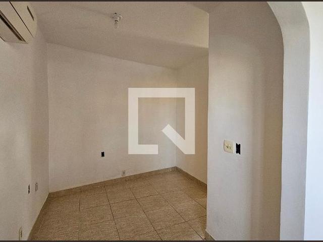 Casa, Centro, 2 Quartos, 52 m2 Nilópolis