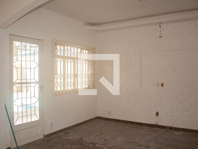 Casa, Centro, 3 Quartos, 200 m2 Nilópolis
