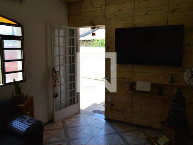 Casa, Centro, 3 Quartos, 300 m2 Contagem