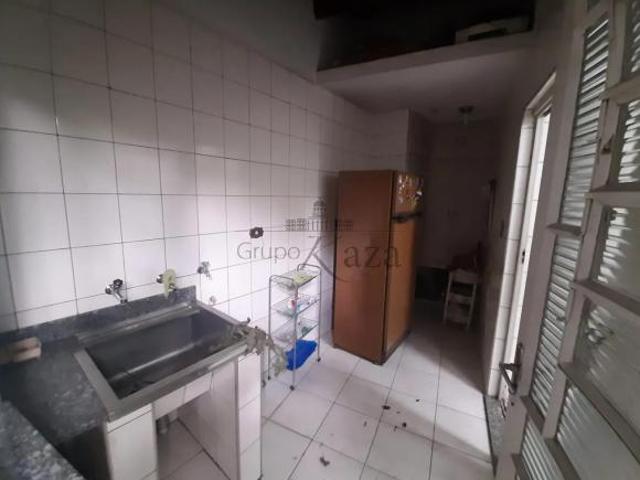 Casa Centro Jacareí 2 Dormitórios 90,21m²