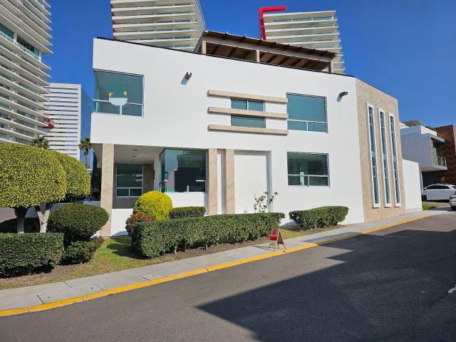 Casa Centro Sur