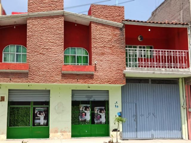 CASA CERCA DE DIVISION DEL NORTE