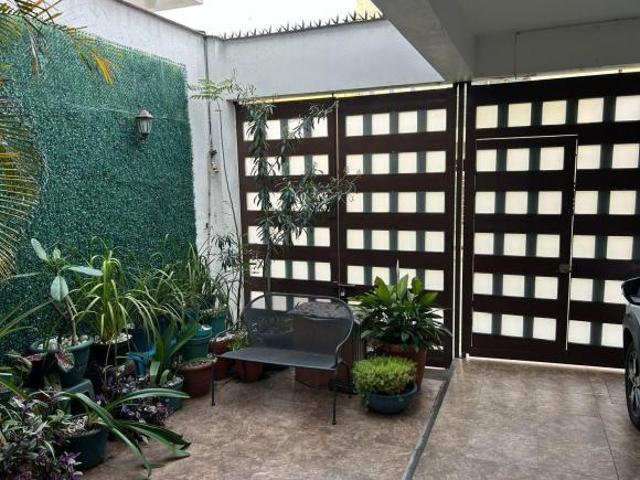 Casa cerca de Hotel Fiesta Inn