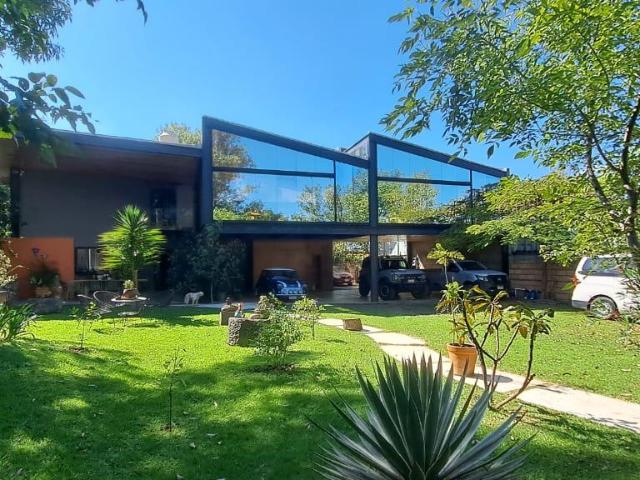 CASA CERCA DE LA UNAM USO COMERCIAL U HABITACI?N