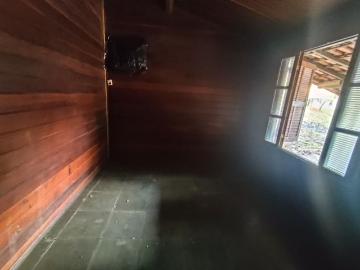 Casa chácara para alugar com 3 quartos no Jardim dos Coqueiros, Catanduva Imobiliária Casa Verde Catanduva