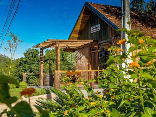 CASA CHALÉ PARA LOCAÇÃO POR TEMPORADA