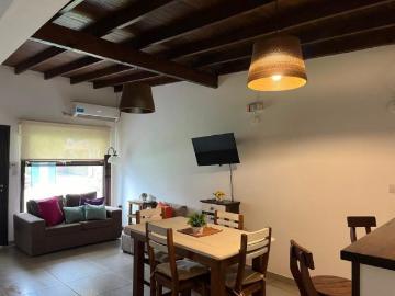 Casa Chalet • 60 m² • 3 Ambientes