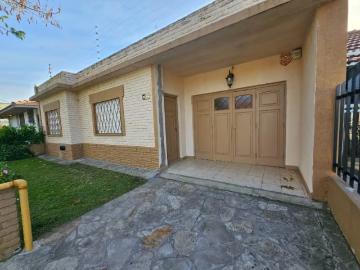 Casa Chalet • 330 m² • 4 Ambientes