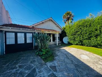 Casa Chalet • 342 m² • 8 Ambientes