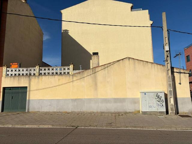 Casa / Chalet adosado en venta en pizarrales s/n, Pizarrales, Salamanca