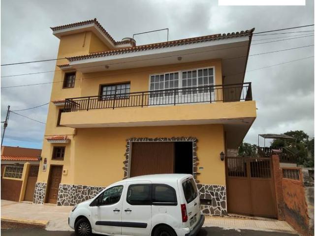 Casa chalet en Venta en Tacoronte Los Naranjeros