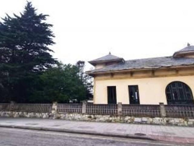 Casa chalet en Venta en Tapia de Casariego