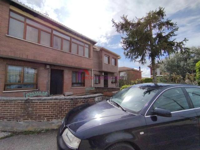 Casa chalet en Venta en Tardajos