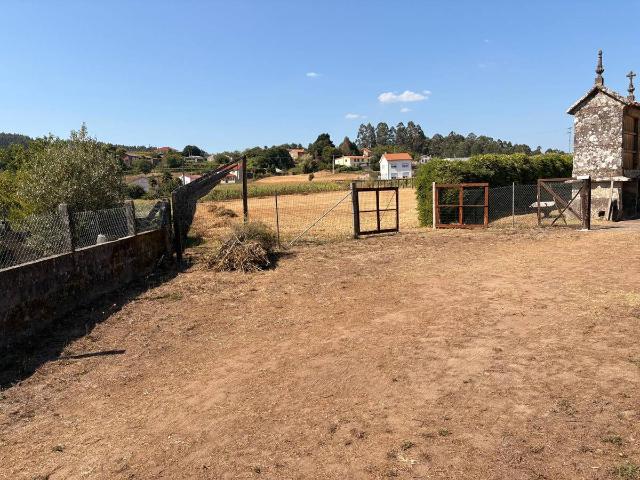 Casa chalet en Venta en Teo