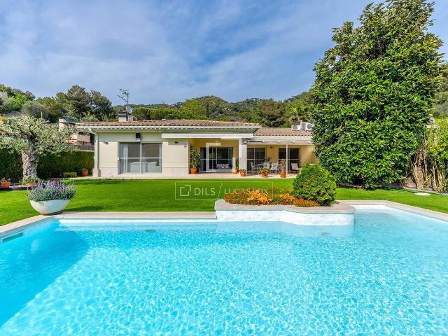 Casa chalet en Venta en Teià