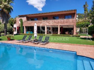 Casa chalet en Venta en Teià