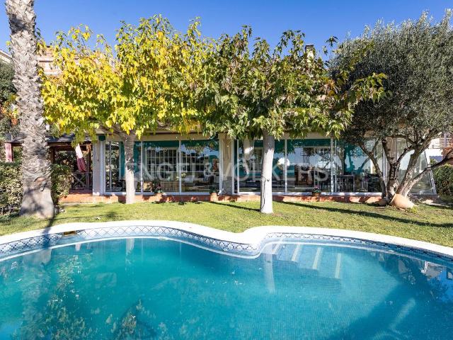 Casa chalet en Venta en Teià
