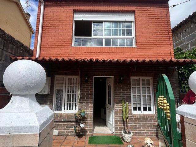 Casa chalet en Venta en Teis