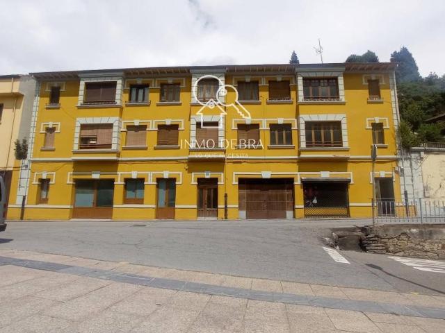 Casa chalet en Venta en Tineo