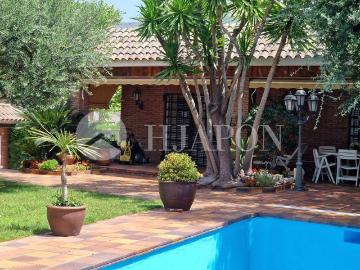 Casa chalet en Venta en Tiana