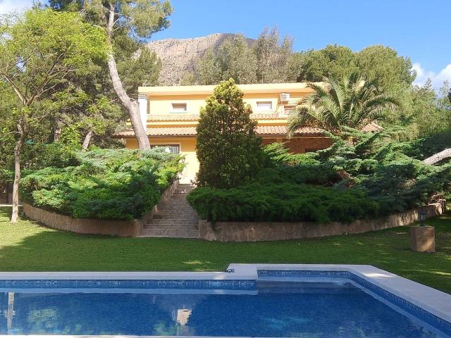 Casa chalet en Venta en Tibi