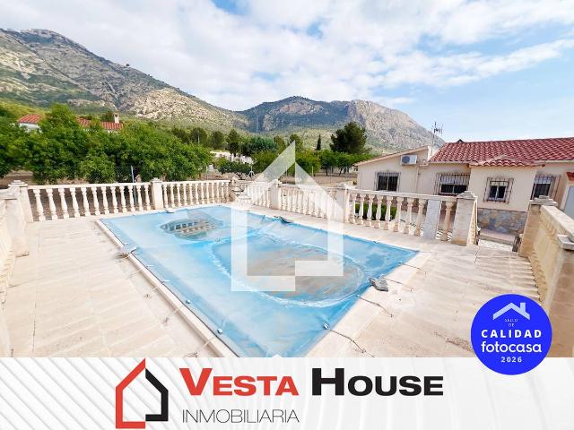 Casa chalet en Venta en Tibi