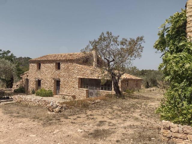 Casa chalet en Venta en Tivissa