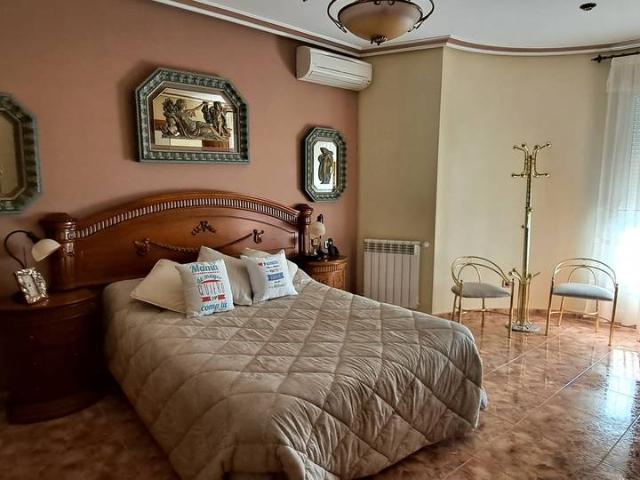 Casa chalet en Venta en Tomelloso