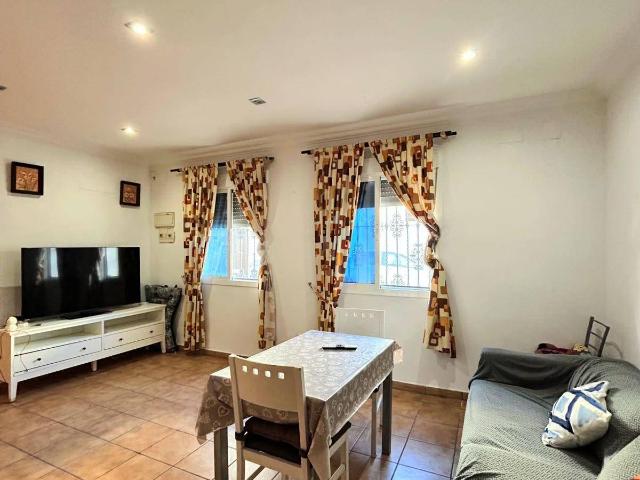 Casa chalet en Venta en Tocina