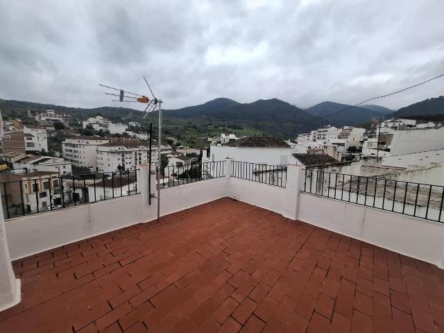 Casa chalet en Venta en Tolox