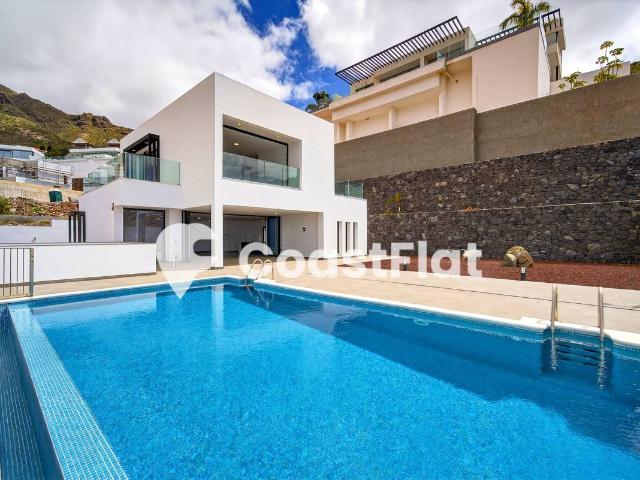 Casa chalet en Venta en Torviscas Centro y Alto