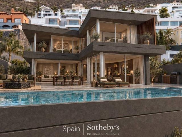 Casa chalet en Venta en Torviscas Centro y Alto