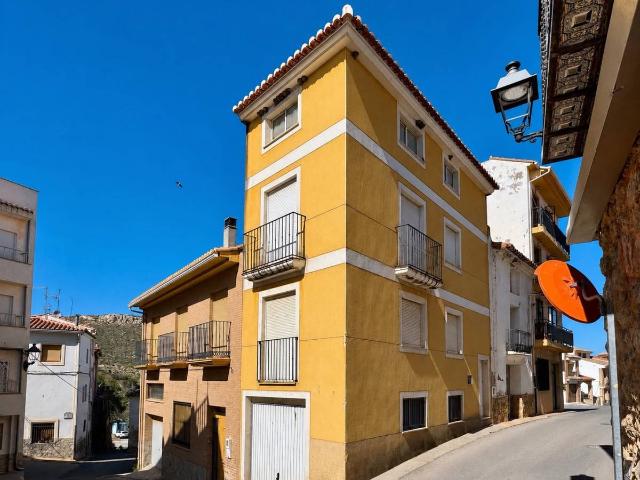 Casa chalet en Venta en Toràs